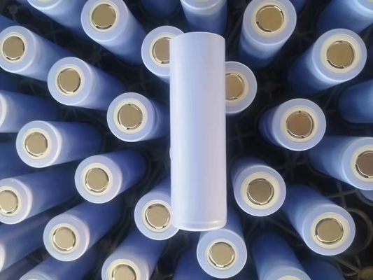 3000mAh 21700 Akumulator litowo-jonowy 3,2 V 3,3 V 3 Ah 21,5 × 70,5 mm